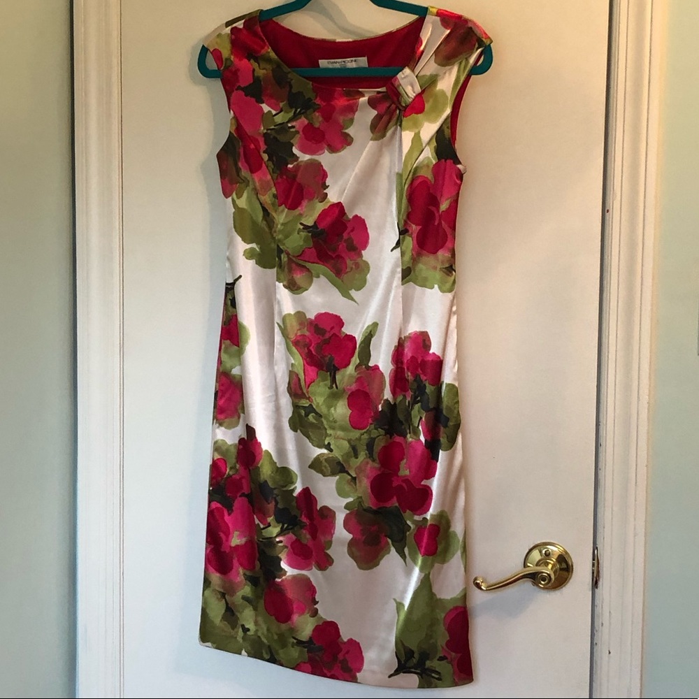Floral Evan Picone Sleeveless Sheath Dress-6Petite